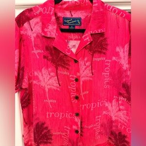 Vintage Island Traders 2 Piece Button Down Top and Capri Pants. Vacation Vibes!